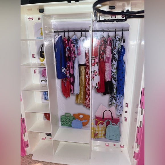 Barbie Fashionistas Ultimate Closet Accessory play set  dolls toy 2018 Mattel * - Picture 7 of 12